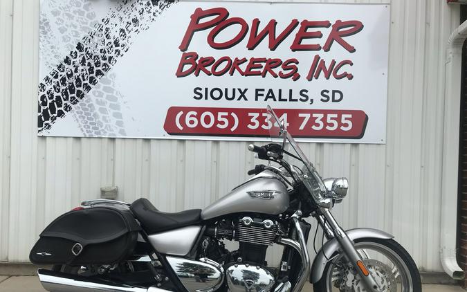 2010 TRIUMPH THUNDERBIRD 1600