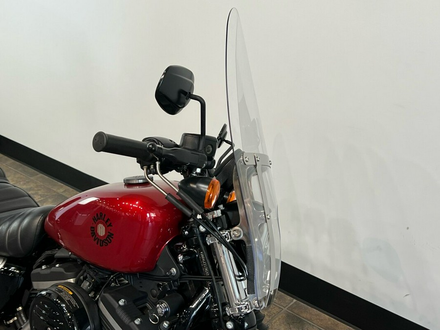 2019 Harley-Davidson Iron 883 Wicked Red