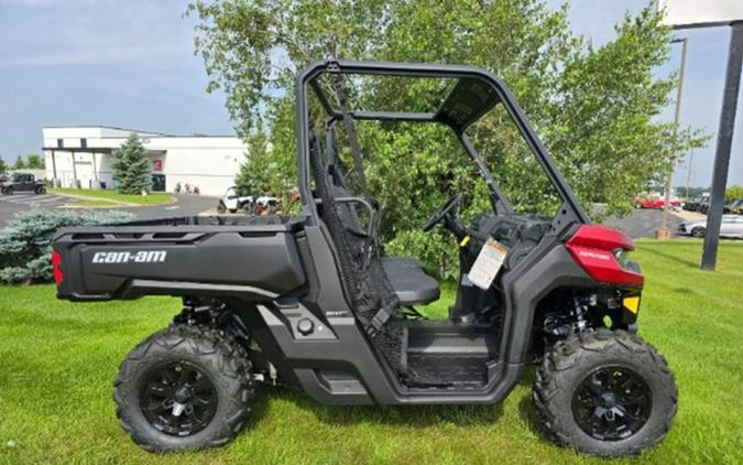 2024 Can-Am Defender DPS HD9 Fiery Red