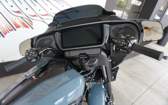 2024 Harley-Davidson Street Glide® Sharkskin Blue - Black Finish