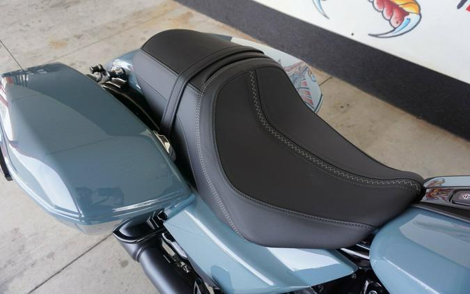 2024 Harley-Davidson Street Glide® Sharkskin Blue - Black Finish