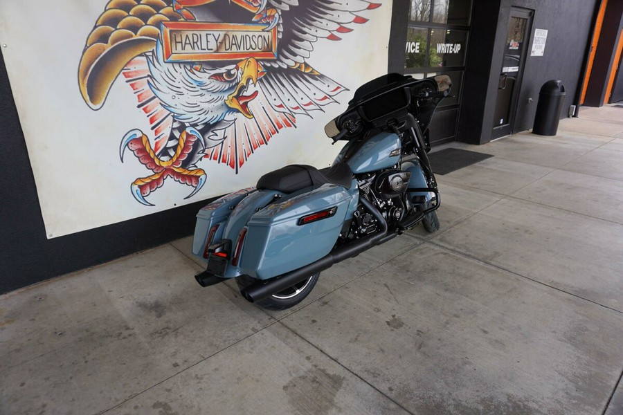 2024 Harley-Davidson Street Glide® Sharkskin Blue - Black Finish