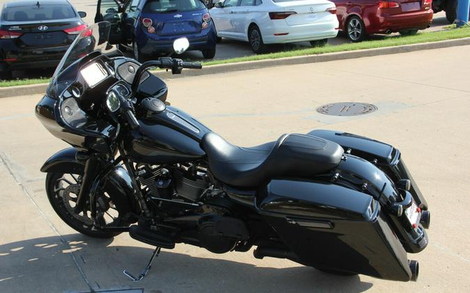 2018 Harley-Davidson Road Glide Special