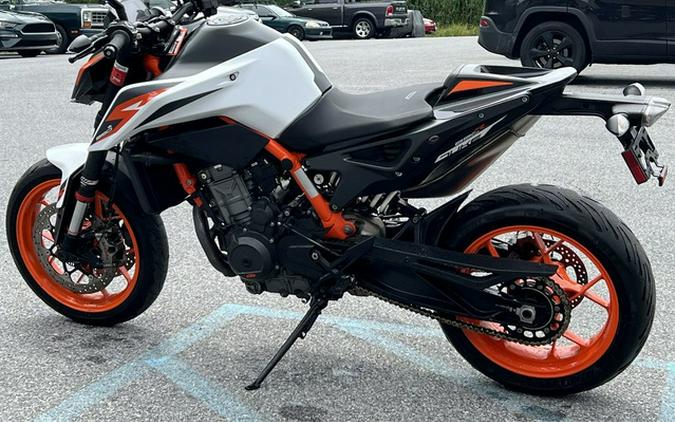 2020 KTM Duke 890 R