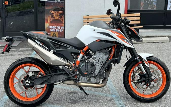 2020 KTM Duke 890 R