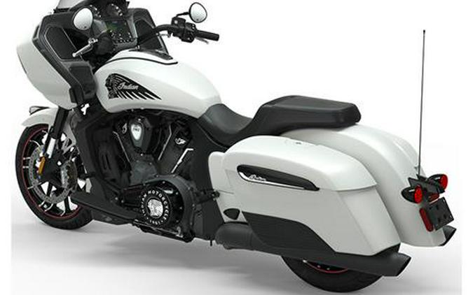 2021 Indian Motorcycle Challenger® Dark Horse®