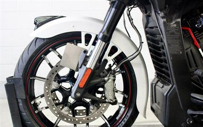 2021 Indian Motorcycle Challenger® Dark Horse®