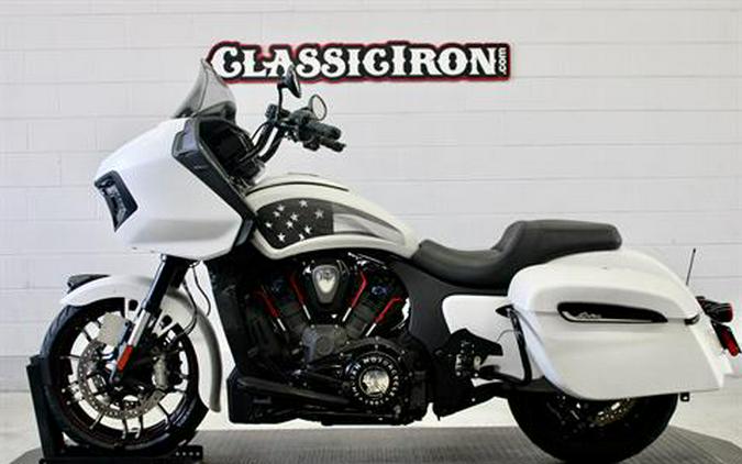 2021 Indian Motorcycle Challenger® Dark Horse®