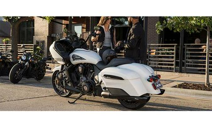 2021 Indian Motorcycle Challenger® Dark Horse®