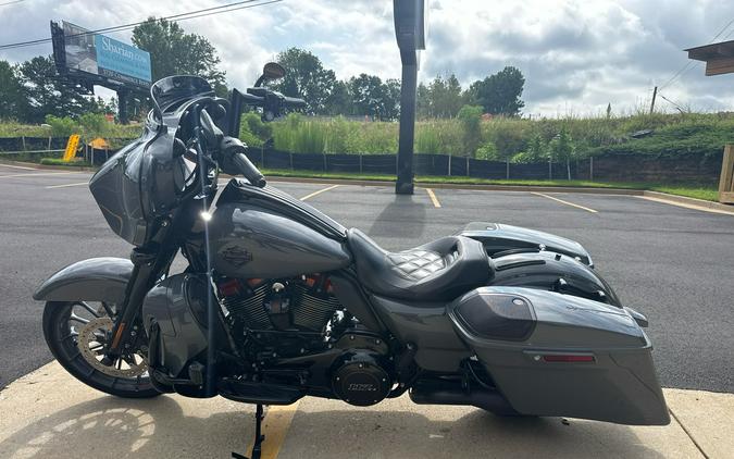 2018 Harley-Davidson CVO™ Street Glide®