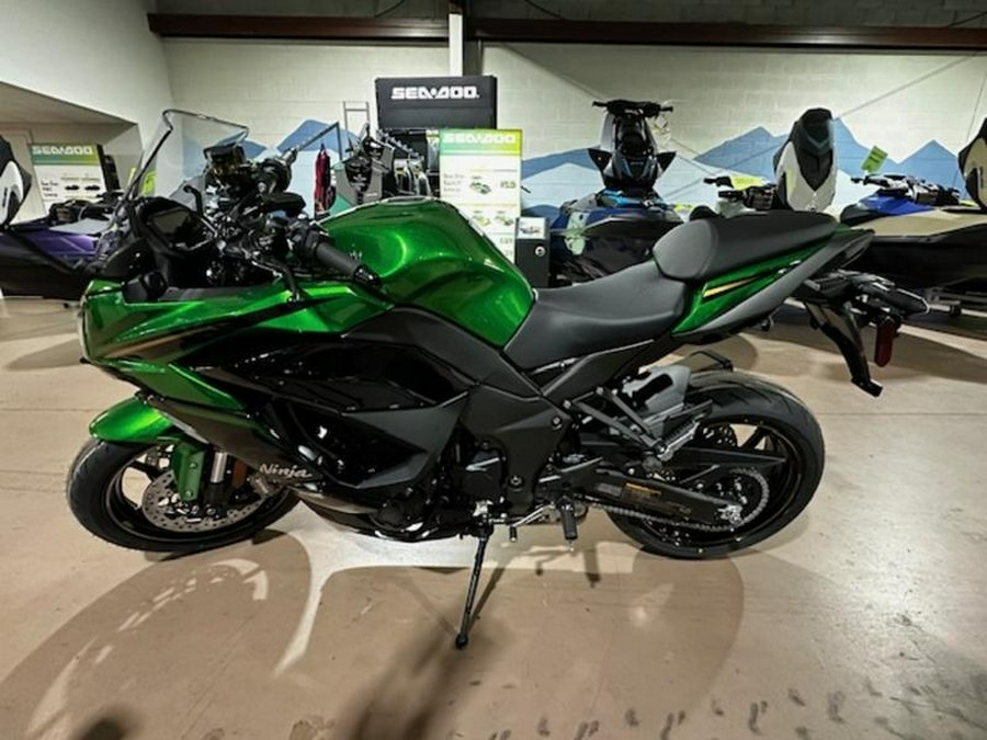 2025 Kawasaki Ninja® 1100SX SE ABS