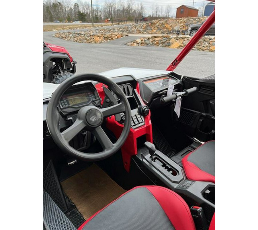 2025 Honda TALON 1000 R 4 SEAT FOX LIVE VALVE