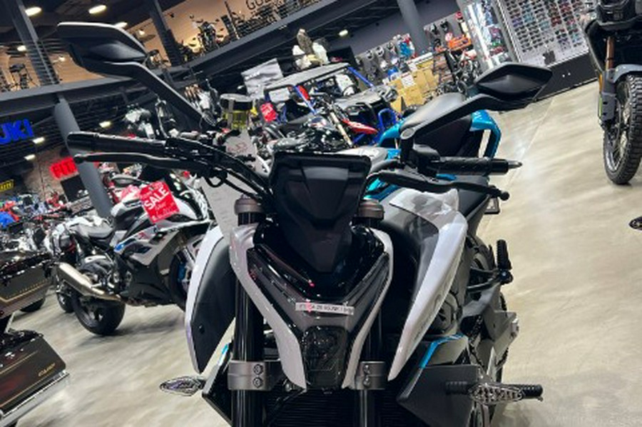 2026 CFMOTO 450NK