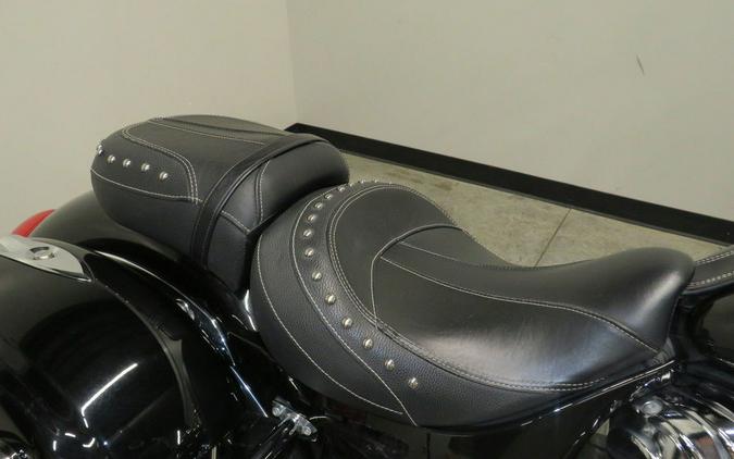 2018 Indian Motorcycle® Springfield® ABS Thunder Black