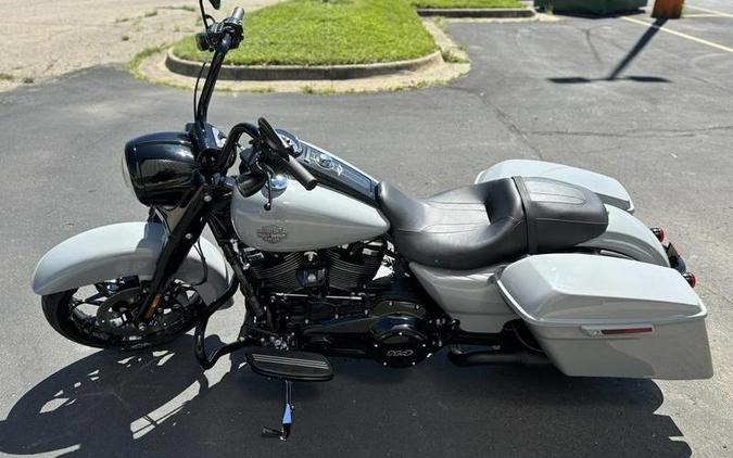 2024 Harley-Davidson® FLHRXS - Road King® Special