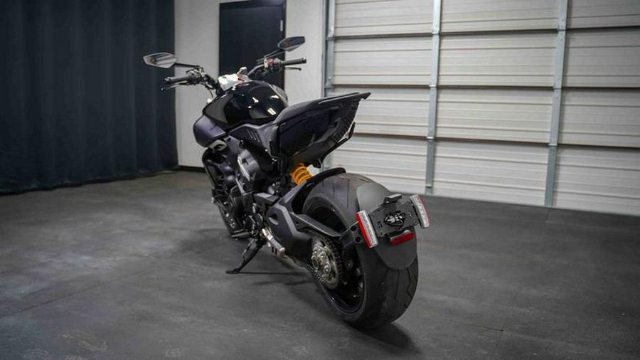 2024 Ducati Diavel V4 Black
