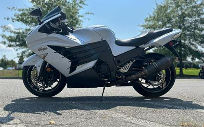 2013 Kawasaki Ninja® ZX™-14R