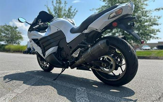 2013 Kawasaki Ninja® ZX™-14R