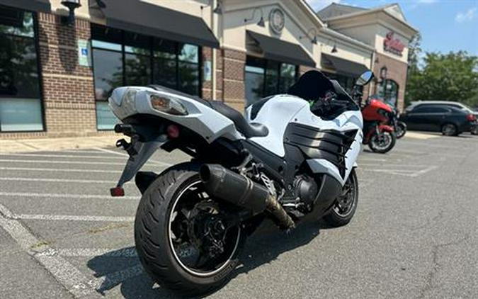 2013 Kawasaki Ninja® ZX™-14R