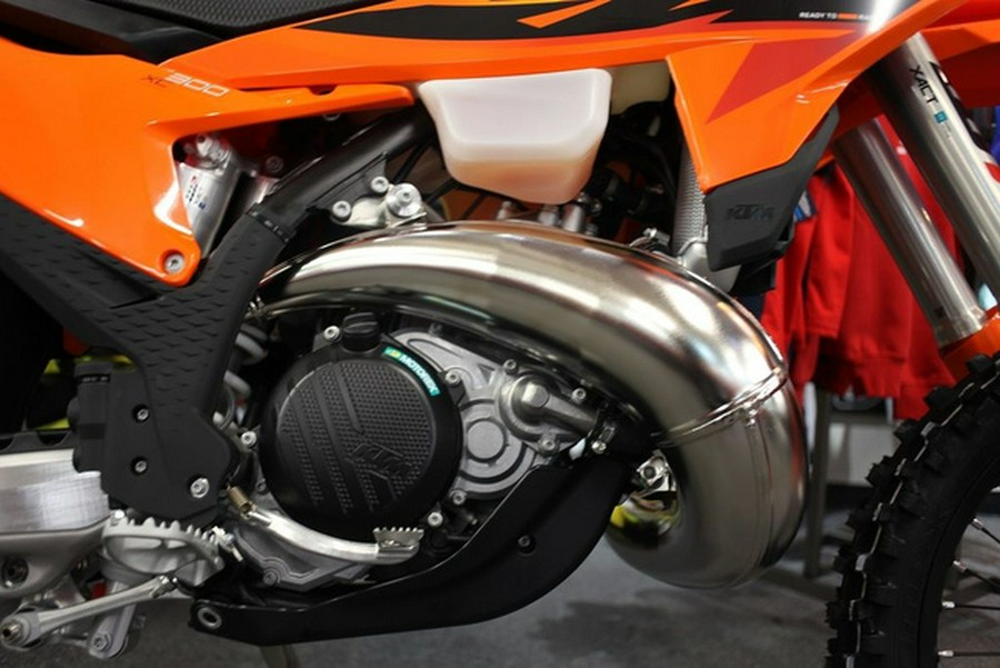 2025 KTM XC 300