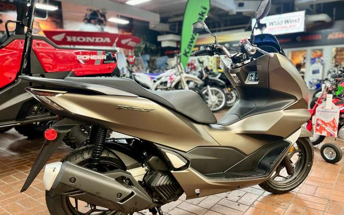 New 2023 Honda PCX