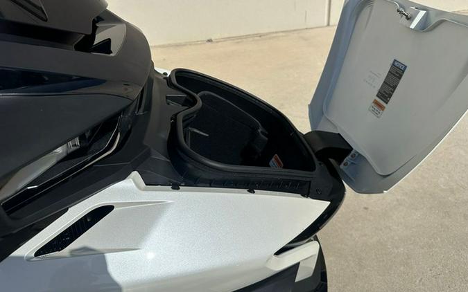 2026 Can-Am Spyder RT Limited Platine