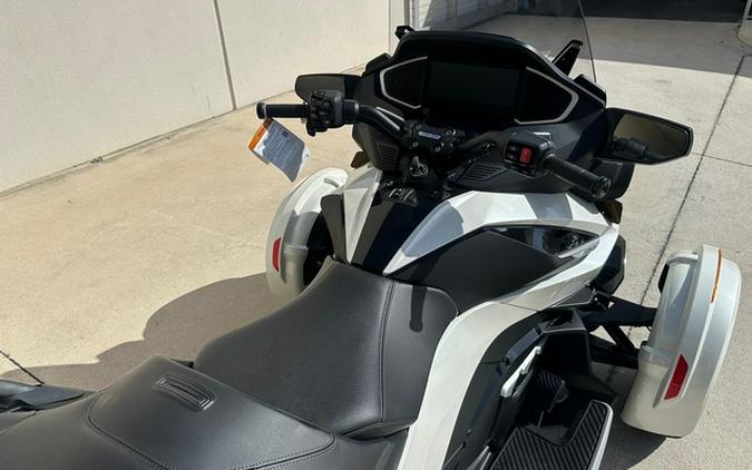 2026 Can-Am Spyder RT Limited Platine