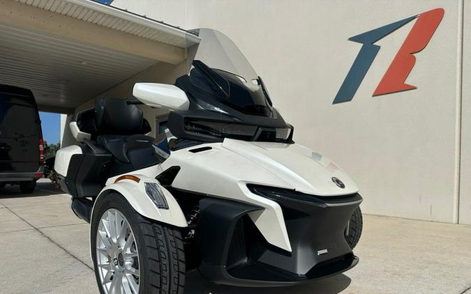 2026 Can-Am Spyder RT Limited Platine