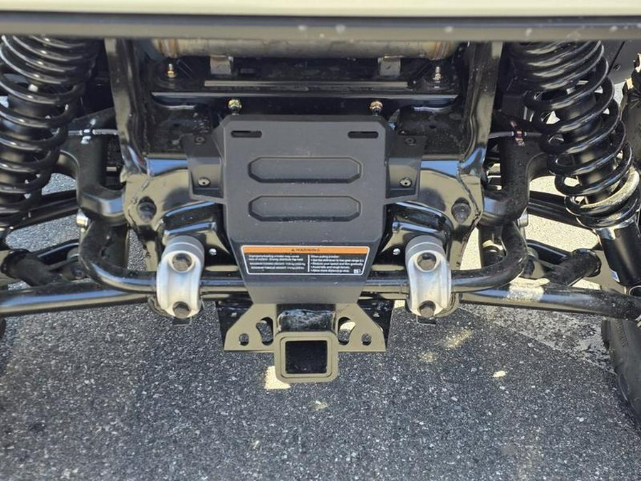 2026 Can-Am® Defender MAX Limited HD11