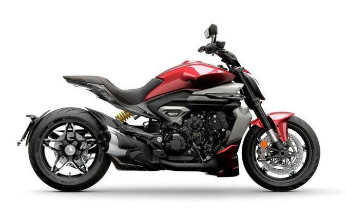 2027 Ducati XDiavel V4 Burning Red V4