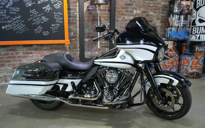 2016 Harley-Davidson Street Glide Special CUSTOM WHITE/BLK