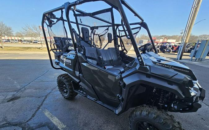2025 Honda Pioneer 1000-5 Deluxe