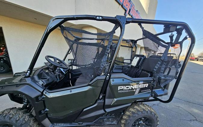 2025 Honda Pioneer 1000-5 Deluxe