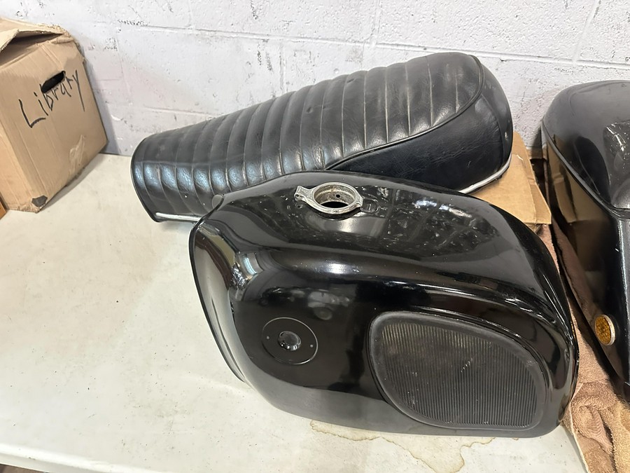 1971 BMW R50/5 - R75/5 Toaster Tank