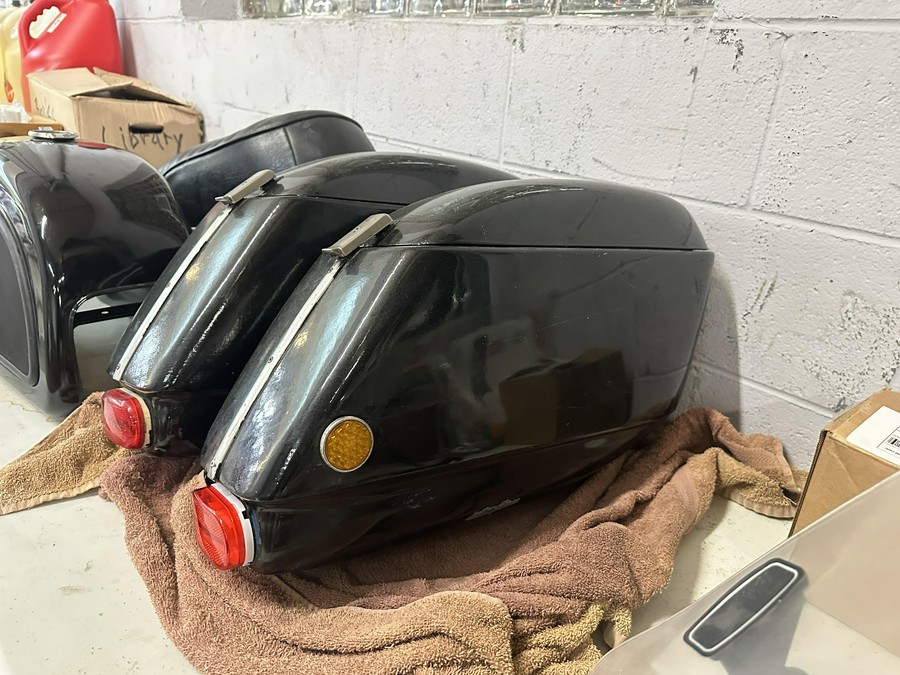 1971 BMW R50/5 - R75/5 Toaster Tank