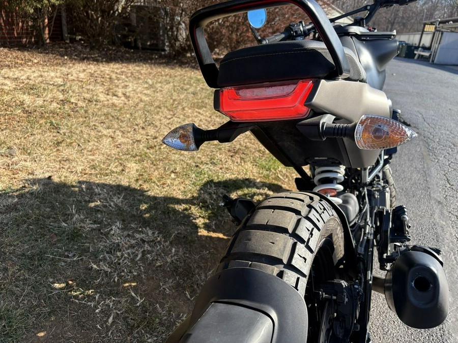 2022 Husqvarna® Svartpilen 401