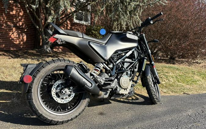 2022 Husqvarna® Svartpilen 401