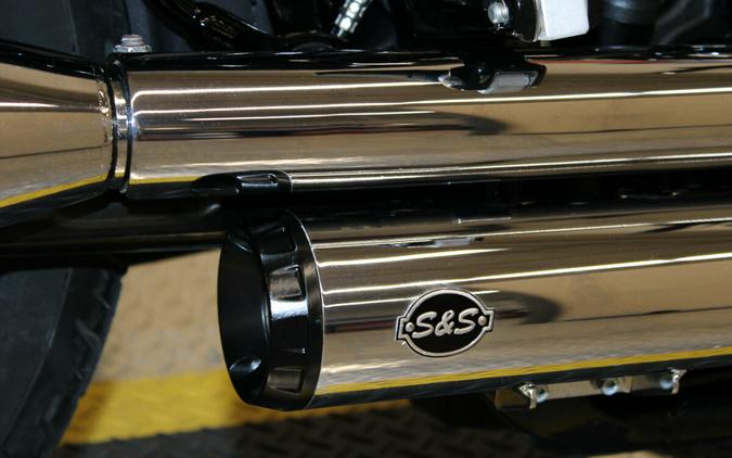 Used 2021 Harley-Davidson Heritage Classic 114 Cruiser FLHCS Motorcycle For Sale In Miami, Florida