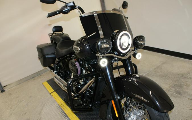 Used 2021 Harley-Davidson Heritage Classic 114 Cruiser FLHCS Motorcycle For Sale In Miami, Florida