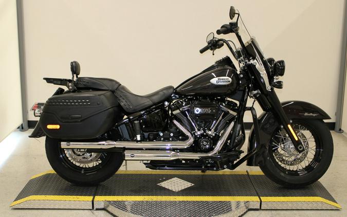 Used 2021 Harley-Davidson Heritage Classic 114 Cruiser FLHCS Motorcycle For Sale In Miami, Florida