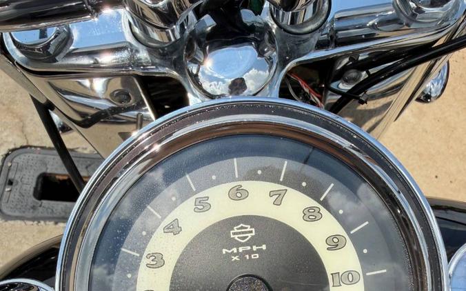 2016 Harley-Davidson Softail Deluxe FLSTN