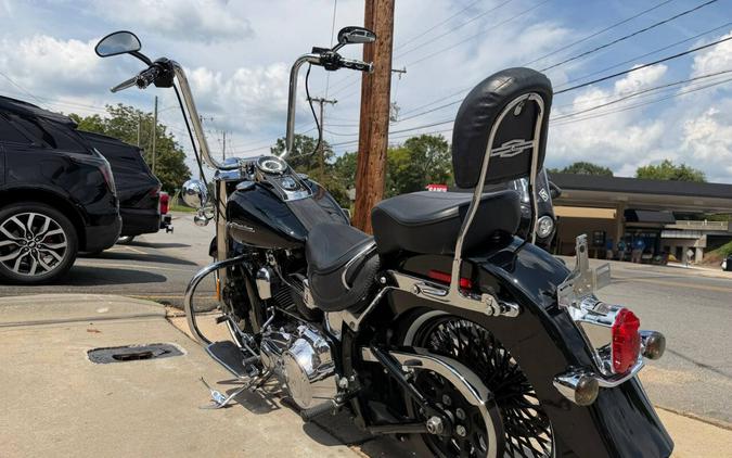 2016 Harley-Davidson Softail Deluxe FLSTN