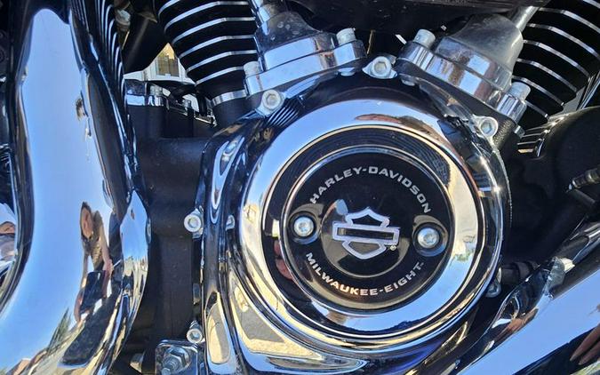 2019 HARLEY ROAD GLIDE ULTRA