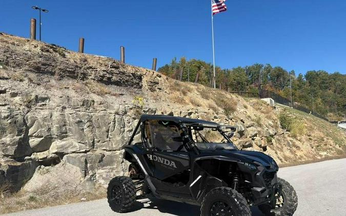 2023 Honda® Talon 1000R FOX Live Valve