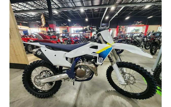 2025 Husqvarna Motorcycles FC 450