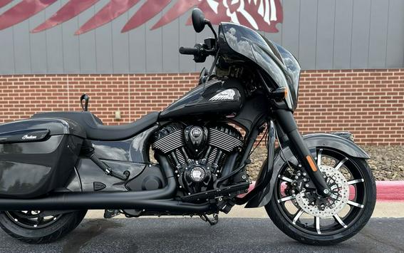 2024 Indian Motorcycle® Chieftain® Dark Horse®