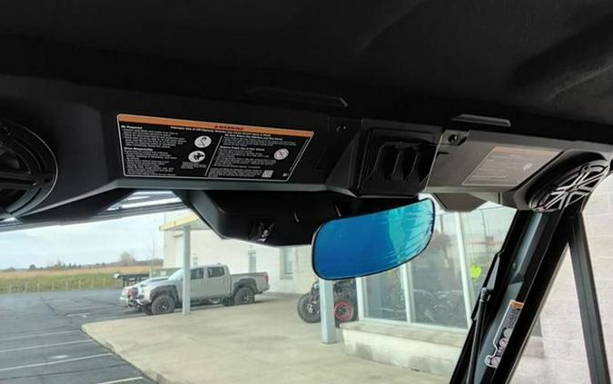 2026 Can-Am Defender Limited HD11