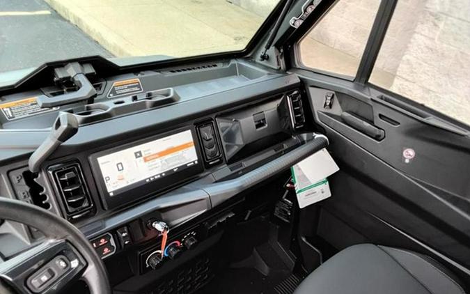 2026 Can-Am Defender Limited HD11