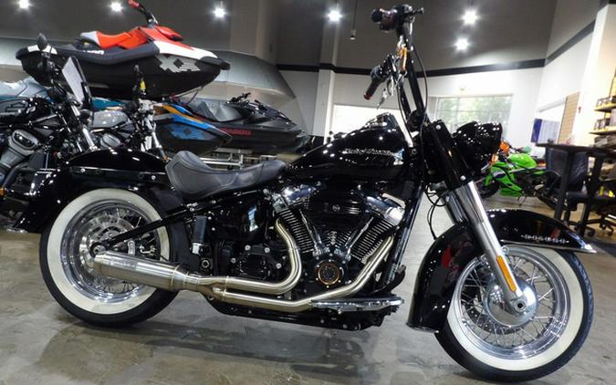 2018 Harley-Davidson Softail FLDE - Deluxe