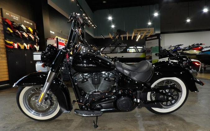 2018 Harley-Davidson Softail FLDE - Deluxe